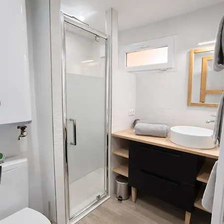 Lvam 2 Rénové à Pied Jardin Golf 5 Min Appartement